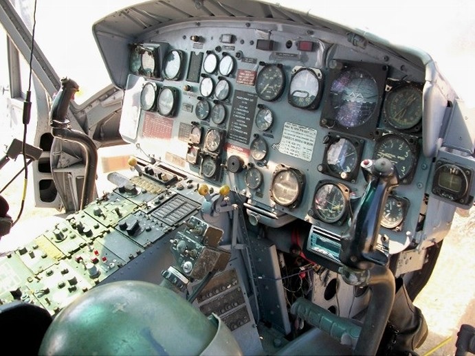 Huey Helicopter Cockpit, Huey Cockpit Set, Huey Cockpit for filming, Huey Cockpit Mockup